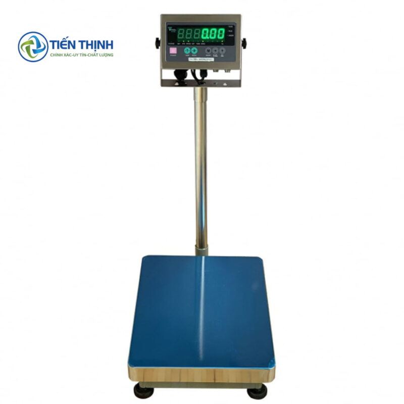 Cân điện tử sàn với màn hình hiển thị số, dùng trong công nghiệp.