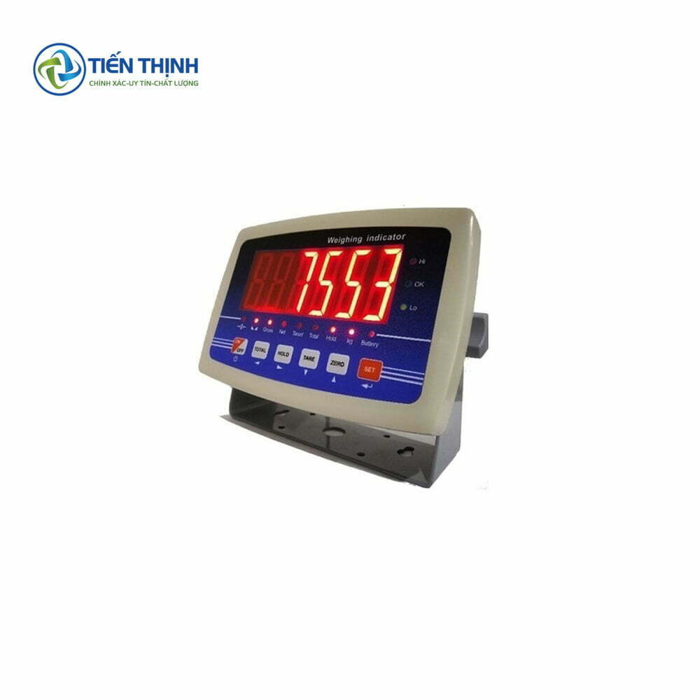 Đồng hồ hiển thị cân điện tử với màn hình LED đỏ nổi bật.
